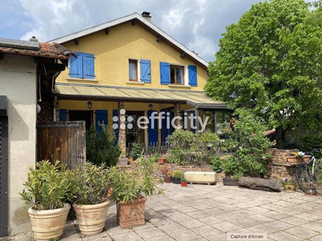 Vente Villa 7 pièces 150 m2 Feurs