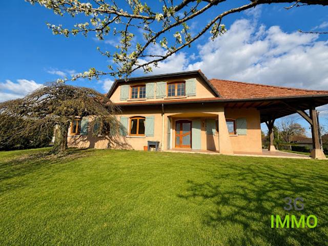 Vente Villa 7 pièces 151 m2 Polliat