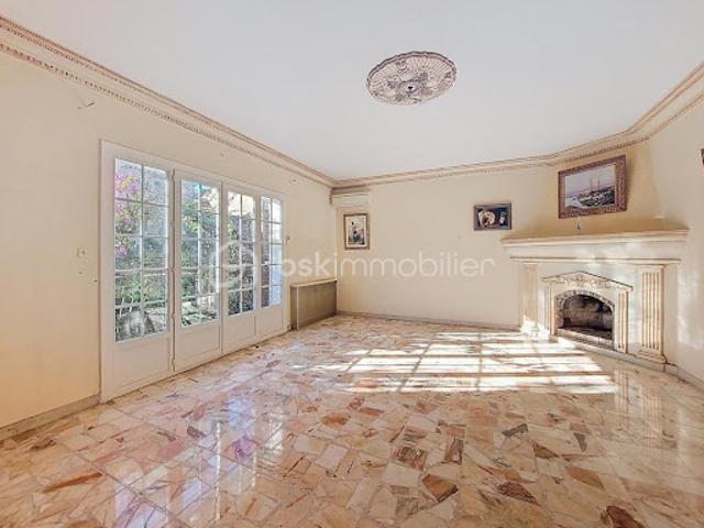 Vente Villa 7 pièces 161.65 m2 Six Fours les Plages