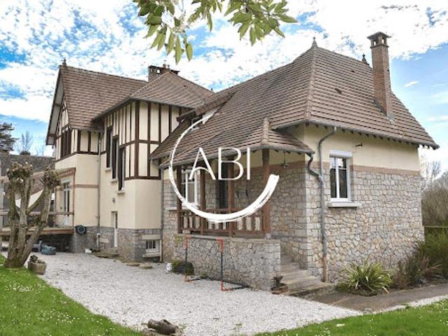 Vente Villa 7 pièces 170 m2 Bagnoles de l'Orne Normandie