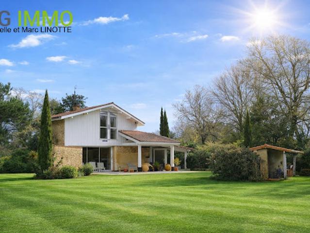 Vente Villa 7 pièces 170 m2 Mont de Marsan