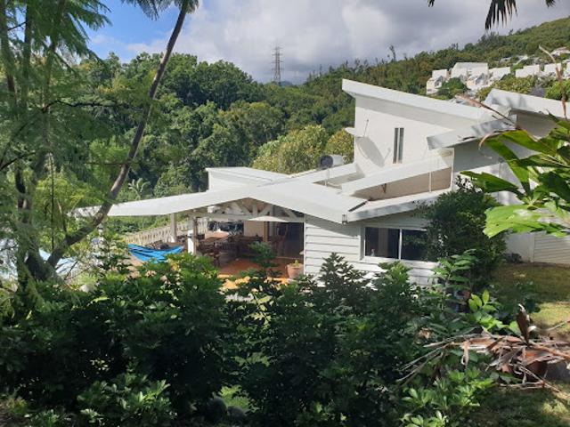 Vente Villa 7 pièces 170 m2 Saint Denis