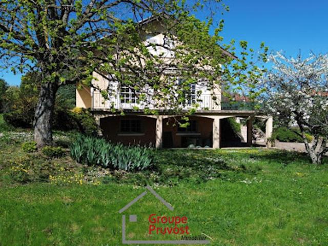 Vente Villa 7 pièces 170 m2 Pollionnay