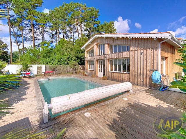 Vente Villa 7 pièces 172 m2 Ares