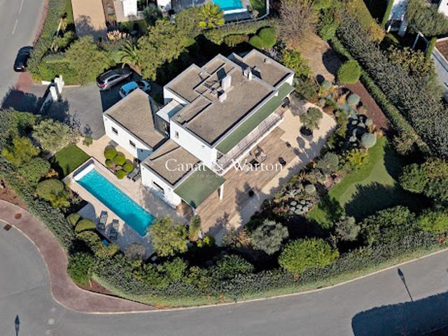 Vente Villa 7 pièces 173 m2 Saint raphael