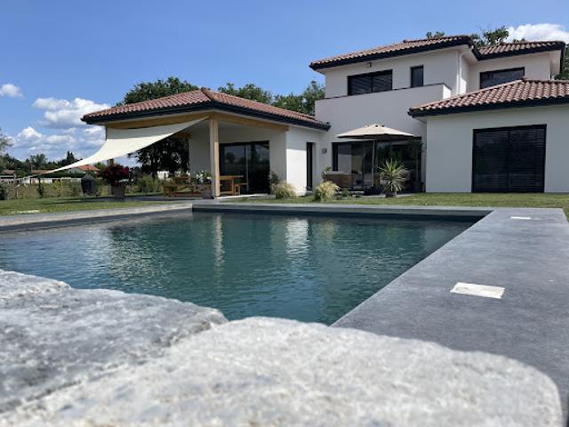 Vente Villa 7 pièces 175 m2 Cleppé