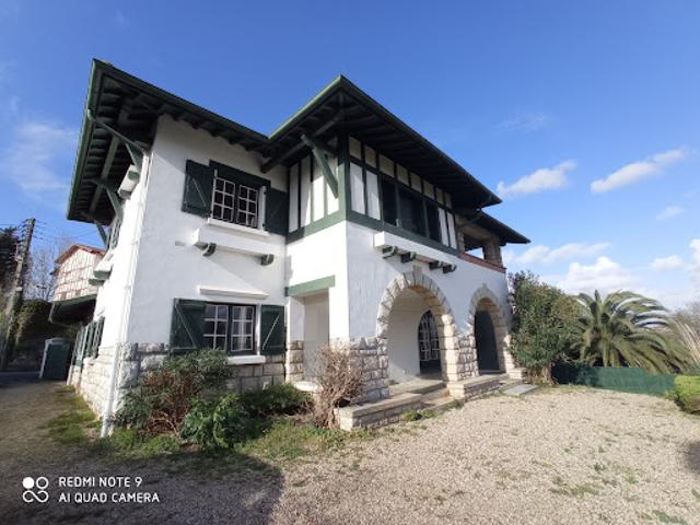 Vente Villa 7 pièces 175 m2 Bayonne
