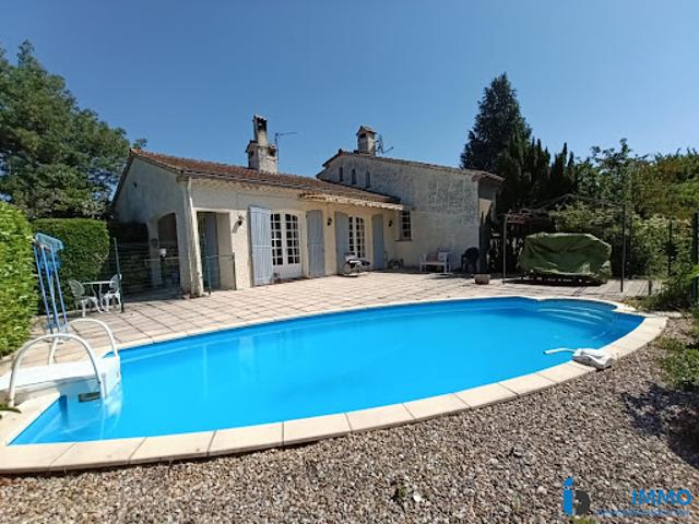 Vente Villa 7 pièces 180 m2 Aiguefonde