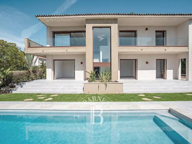 Vente Villa 7 pièces 182 m2 Les issambres