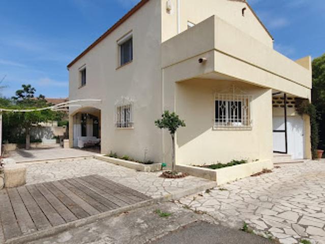 Vente Villa 7 pièces 183 m2 Beziers