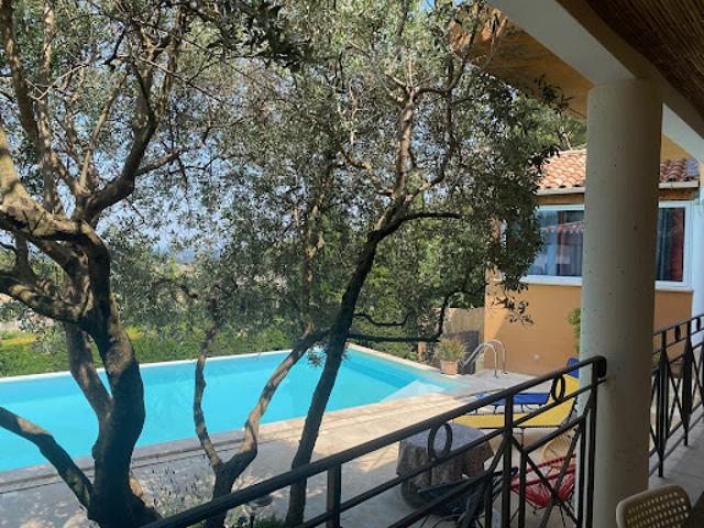 Vente Villa 7 pièces 187 m2 Pernes les Fontaines
