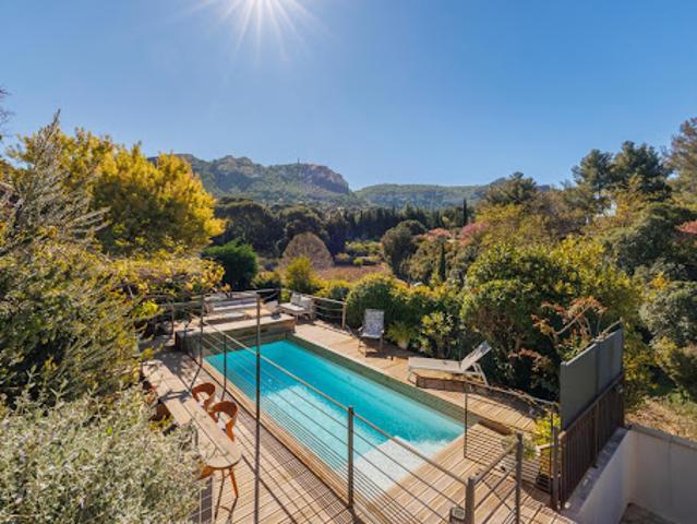Vente Villa 7 pièces 189 m2 Cassis