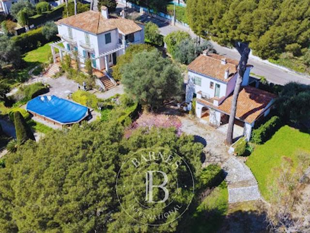 Vente Villa 7 pièces 190 m2 Antibes