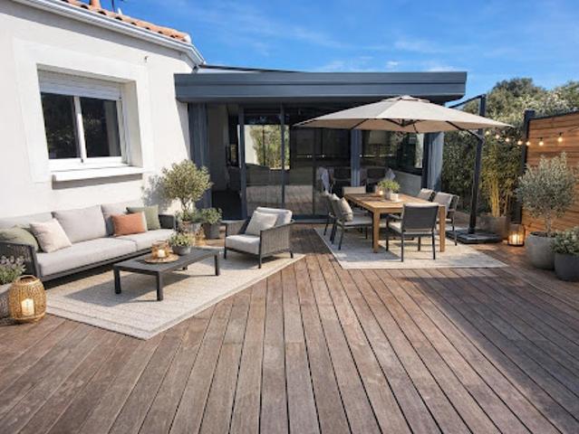 Vente Villa 7 pièces 190 m2 Longeville sur Mer