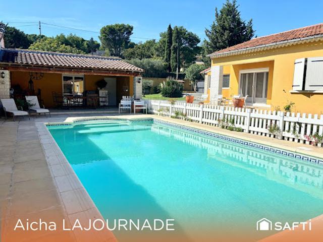 Vente Villa 7 pièces 191 m2 Châteauneuf de Gadagne