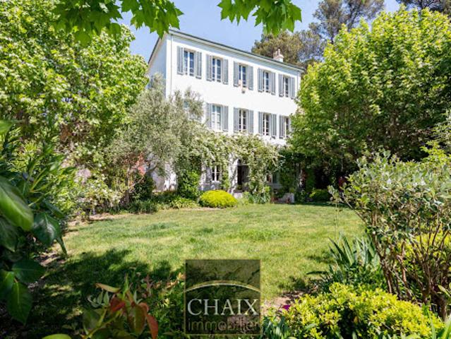 Vente Villa 7 pièces 194 m2 Aubagne