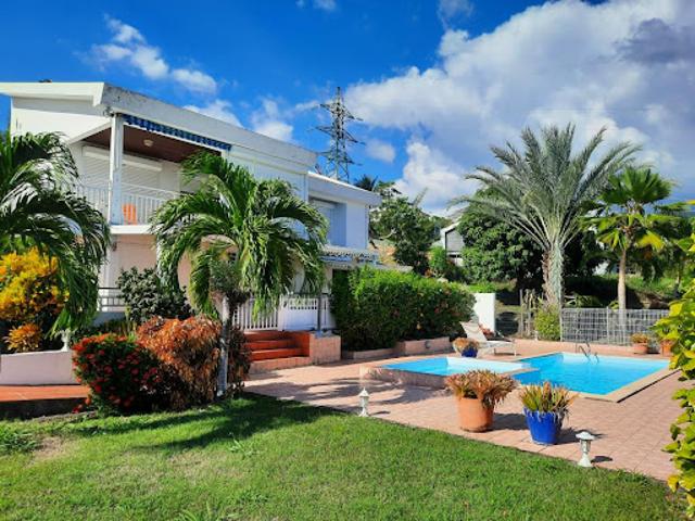 Vente Villa 7 pièces 198 m2 Case Pilote