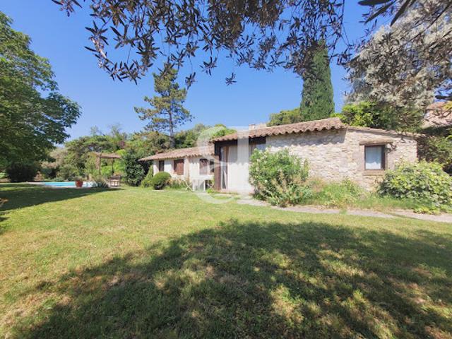 Vente Villa 7 pièces 200 m2 La Garde Adhémar