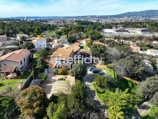 Vente Villa 7 pièces 202.44 m2 Allauch
