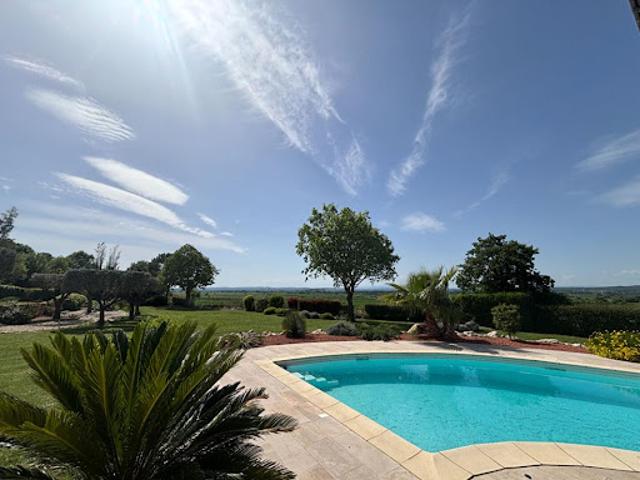 Vente Villa 7 pièces 203 m2 Uzès