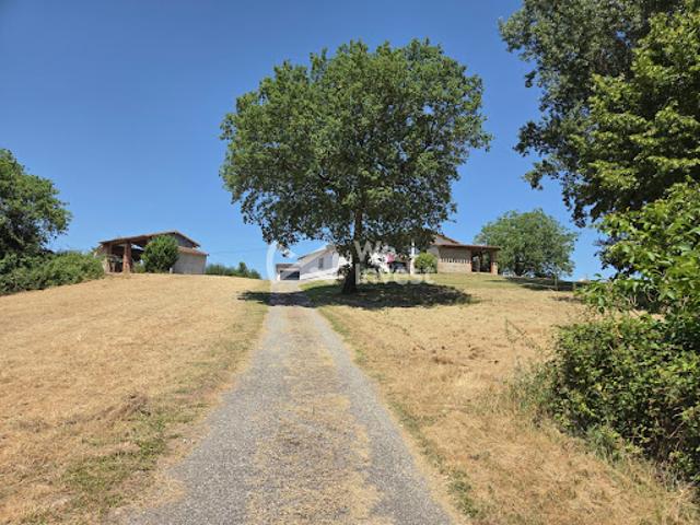 Vente Villa 7 pièces 205 m2 Cadours