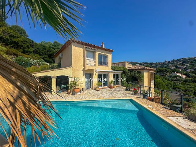 Vente Villa 7 pièces 206 m2 Les issambres