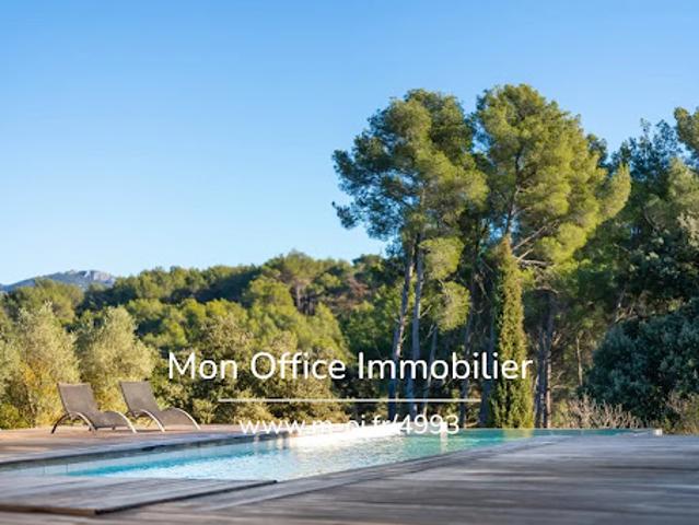 Vente Villa 7 pièces 212 m2 Le Beausset