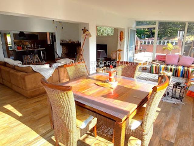 Vente Villa 7 pièces 216 m2 Bastelicaccia