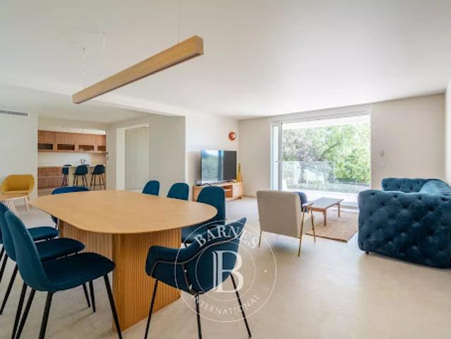 Vente Villa 7 pièces 218 m2 Cassis