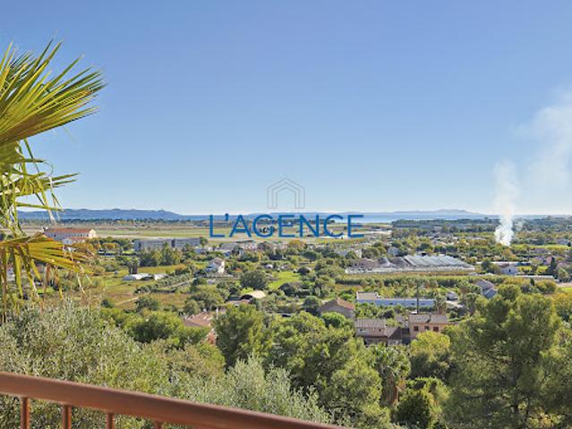 Vente Villa 7 pièces 221 m2 Hyeres