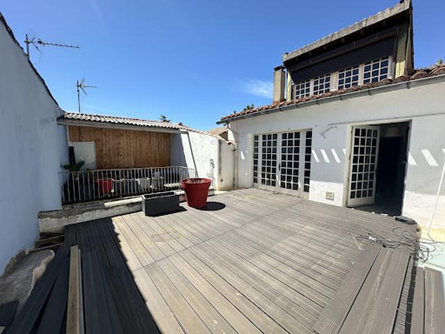 Vente Villa 7 pièces 225.6 m2 Carcassonne