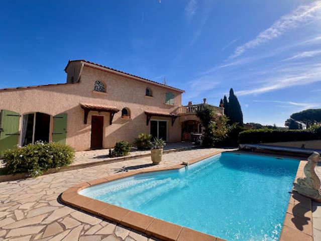 Vente Villa 7 pièces 229 m2 Cavalaire sur Mer