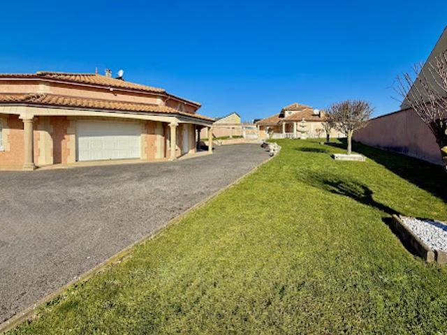 Vente Villa 7 pièces 230 m2 Chalons en champagne
