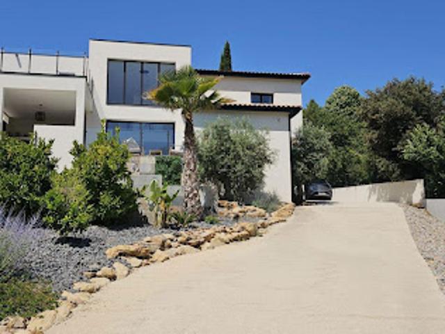 Vente Villa 7 pièces 230 m2 Clermont l'herault
