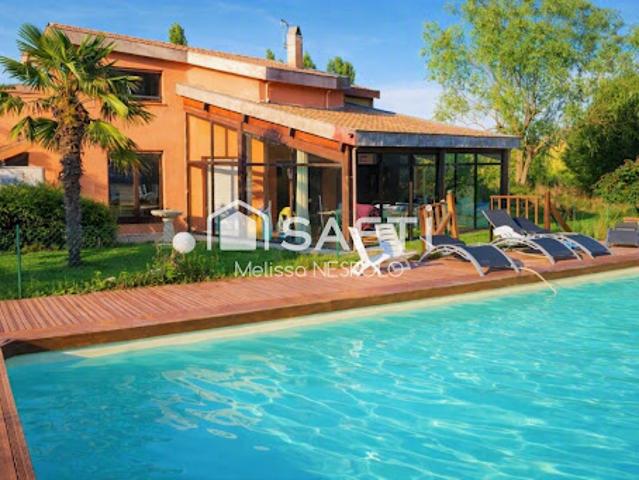 Vente Villa 7 pièces 230 m2 Lherm