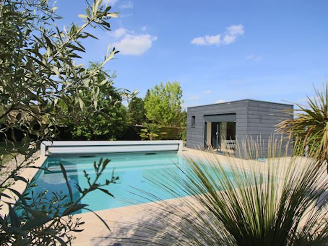 Vente Villa 7 pièces 230 m2 Puy l'Evêque
