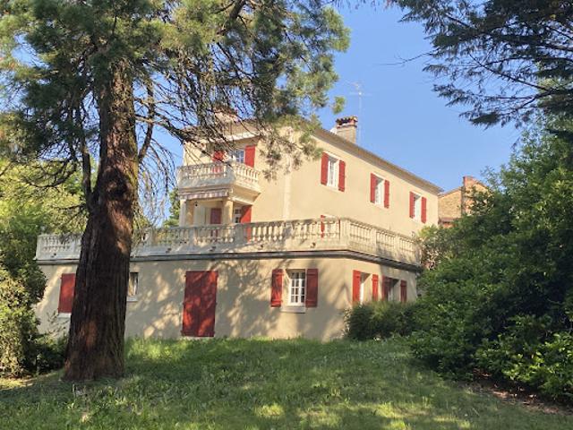Vente Villa 7 pièces 233 m2 Saint Céré