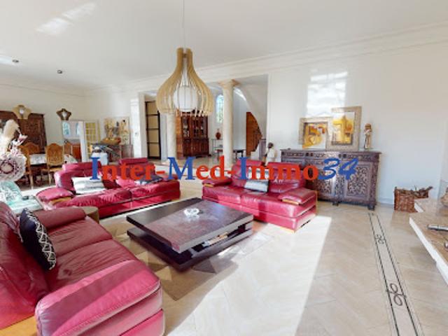 Vente Villa 7 pièces 237 m2 Agde