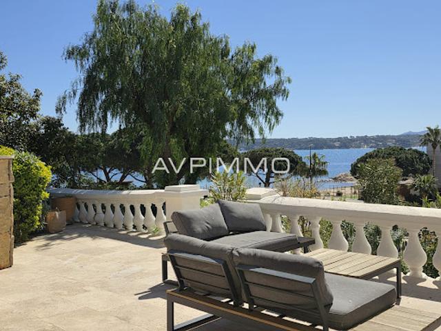 Vente Villa 7 pièces 240 m2 Bandol