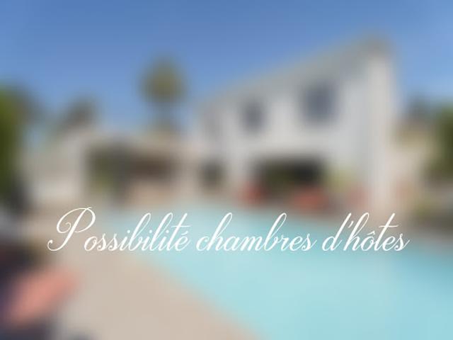 Vente Villa 7 pièces 240 m2 Sanary sur Mer