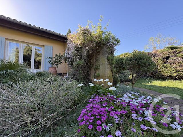 Vente Villa 7 pièces 245.45 m2 Arles