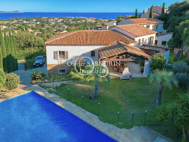 Vente Villa 7 pièces 250 m2 Saint aygulf