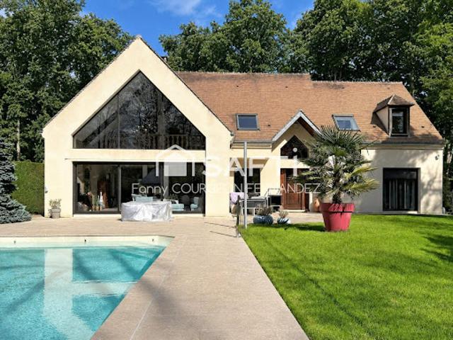 Vente Villa 7 pièces 253 m2 Lamorlaye