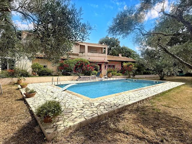 Vente Villa 7 pièces 270 m2 Narbonne