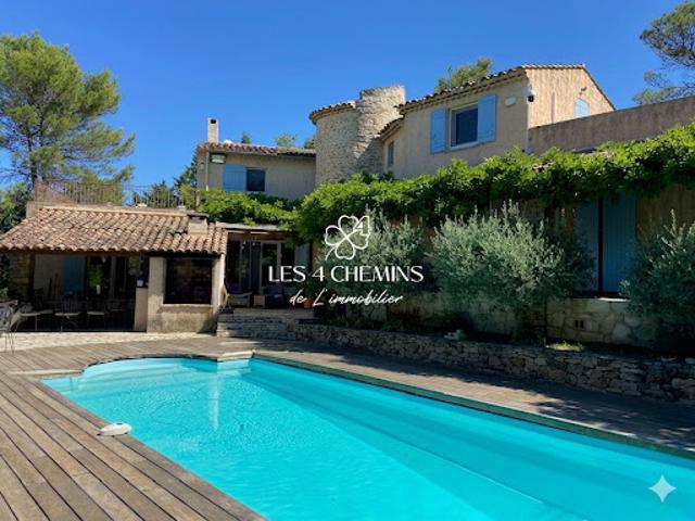 Vente Villa 7 pièces 270 m2 Aix en Provence