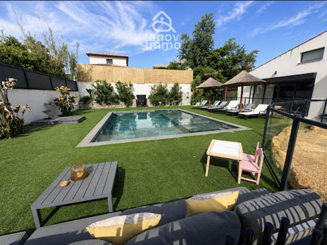 Vente Villa 7 pièces 271 m2 La Cadière d'Azur