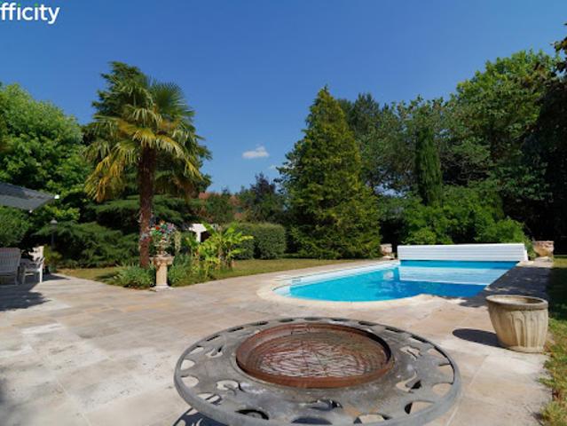 Vente Villa 7 pièces 275 m2 Chaumontel