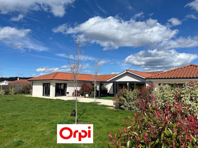 Vente Villa 7 pièces 300 m2 La Côte Saint André