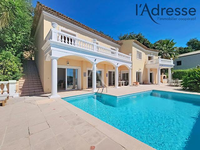 Vente Villa 7 pièces 300 m2 Mandelieu la Napoule