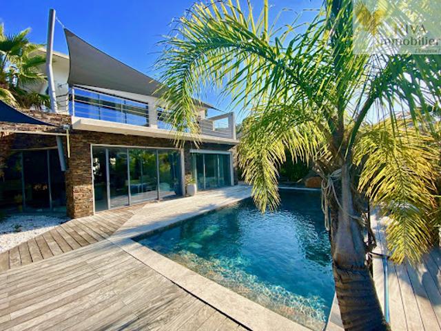 Vente Villa 7 pièces 300 m2 Six Fours les Plages